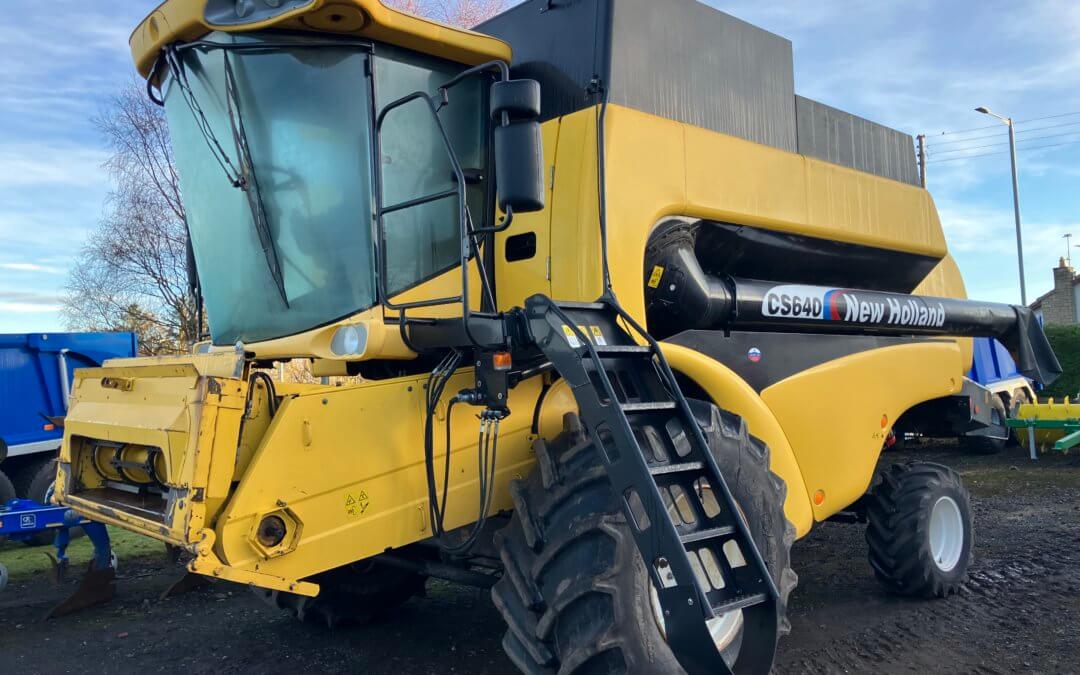 New Holland CS640